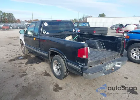 1999 Chevrolet S-10 Ls из США, поврежденный, VIN 1GCCS194XX8159851